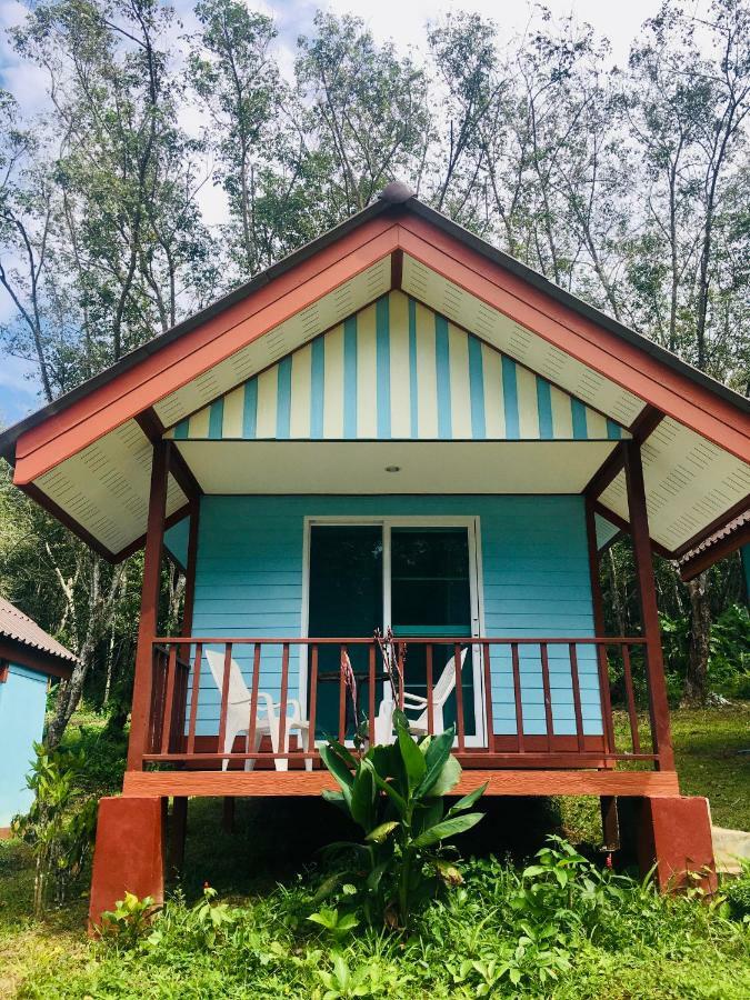 Mookies Bungalows Ko Mook Esterno foto